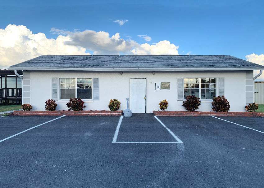 Coach House - Mobile Home Community